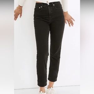 MADEWELL CLASSIC STRAIGHT JEAN LUNAR WASH - women’s size 31